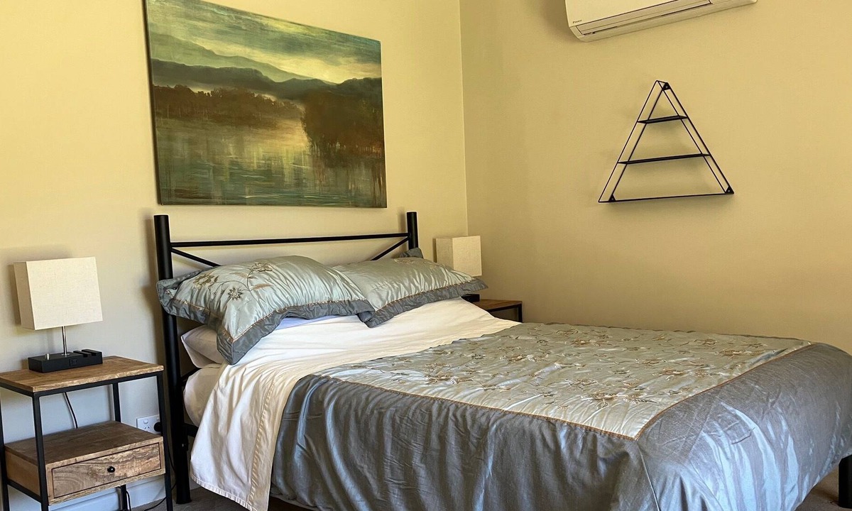 Mudgegonga Apartment | Barwidgee Creek Studio
