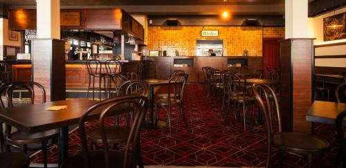 Redfern Hostel | Bat and Ball Hostel