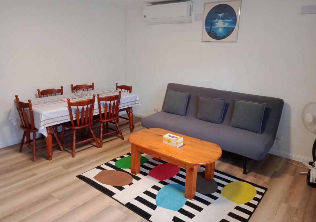 Surfside Apartment | Batemans Bay 2-bedroom gem newly renovated