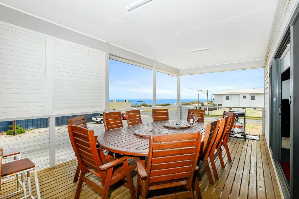 Aldinga Beach House | Bayside - Aldinga Beach - C21 SouthCoast Holidays