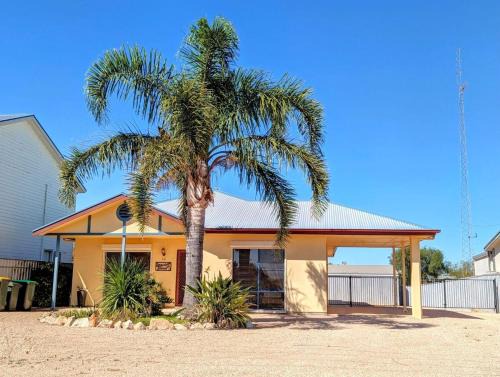 Moonta Bay House | Bayside Breeze