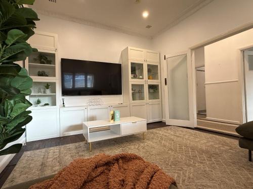 Bayswater House | Bayswater Tree Oasis