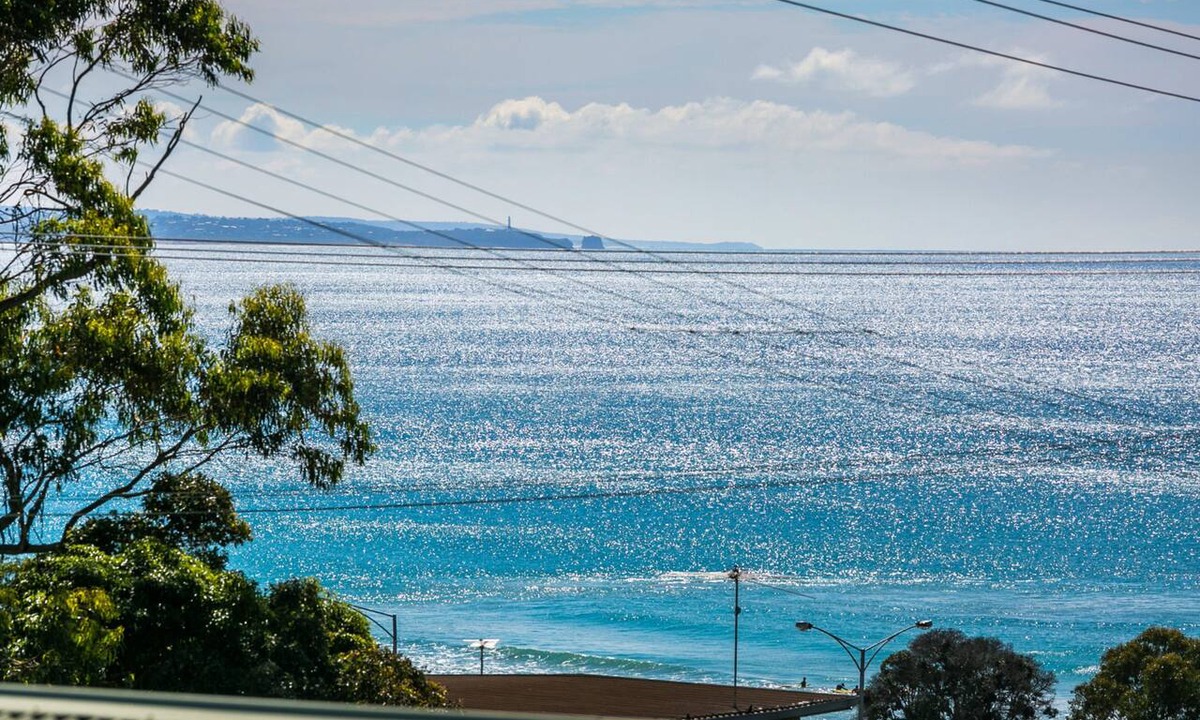 Lorne Boat Rental | Bayview Number Two