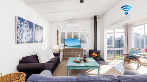 Corlette House | Beach Bungalow