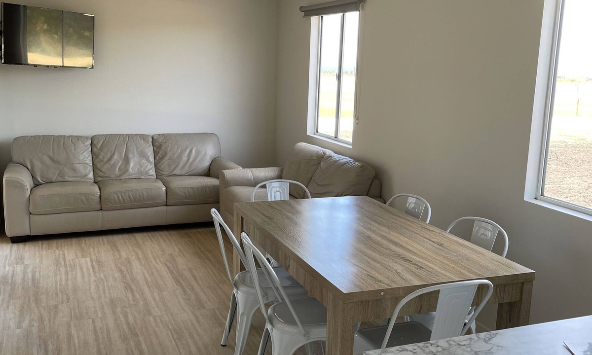 Allestree Cabin | Beach Front Cabin 2 - Two Bedroom Self Contained