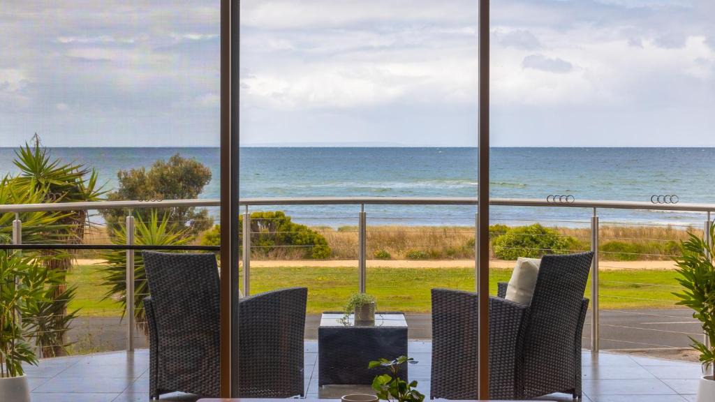 St Leonards House | Beach Retreat