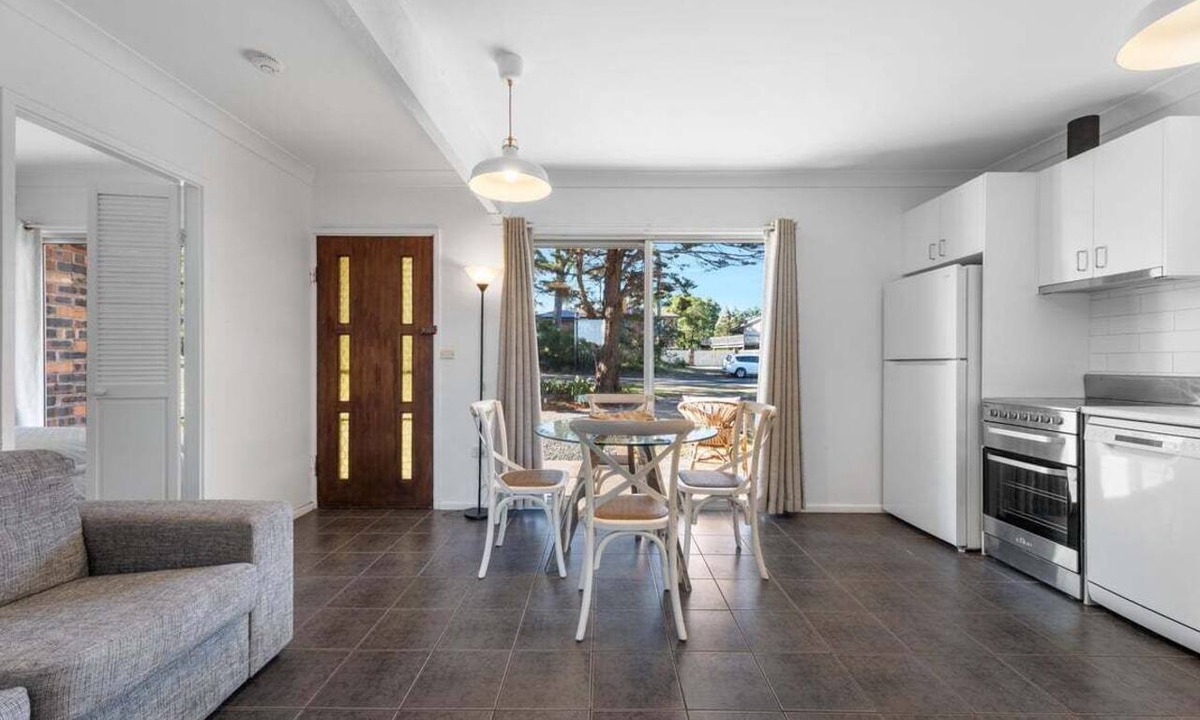 Vincentia Resort | Beach Street Studio Vincentia