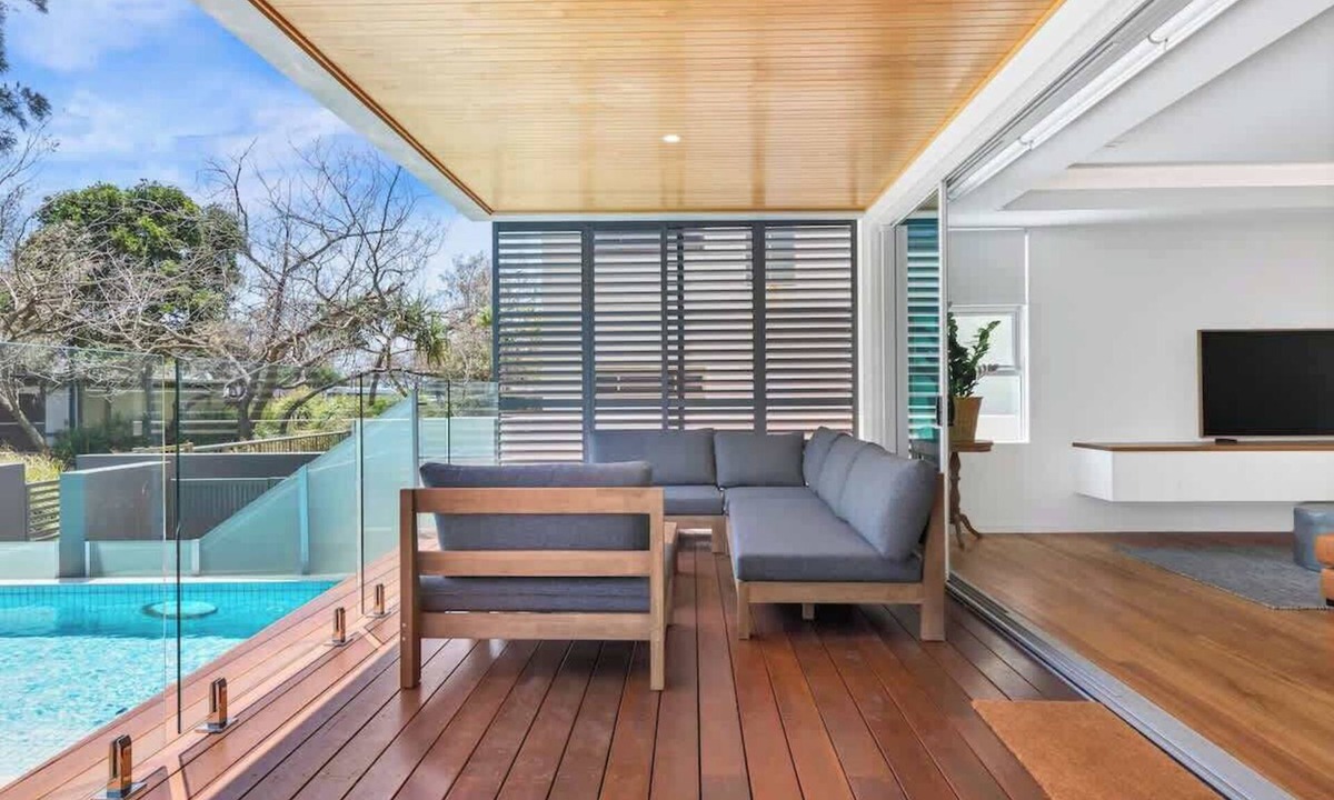 Mooloolaba Apartment | BEACH01- Mooloolaba Beachfront with Private Pool