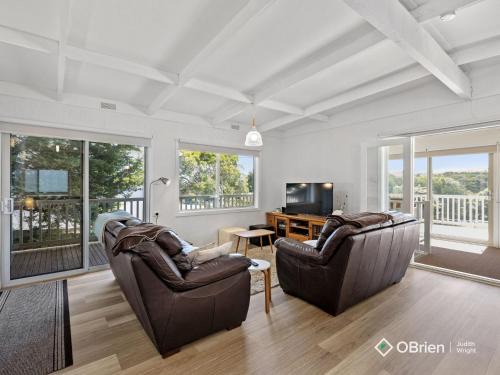 Smiths Beach House | Beachcomber Getaway