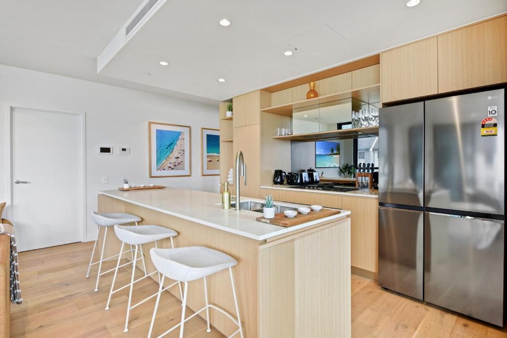 Palm Beach Apartment | Beachfront Luxury Palm Beach