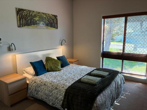 Beachlands Apartment | Beachlands Home - Beachlands Break 1 Bedroom & Beachlands Escape 3 Bedroom