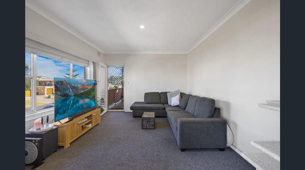 West Beach Apartment | Beachside Bliss Walk to the Sand