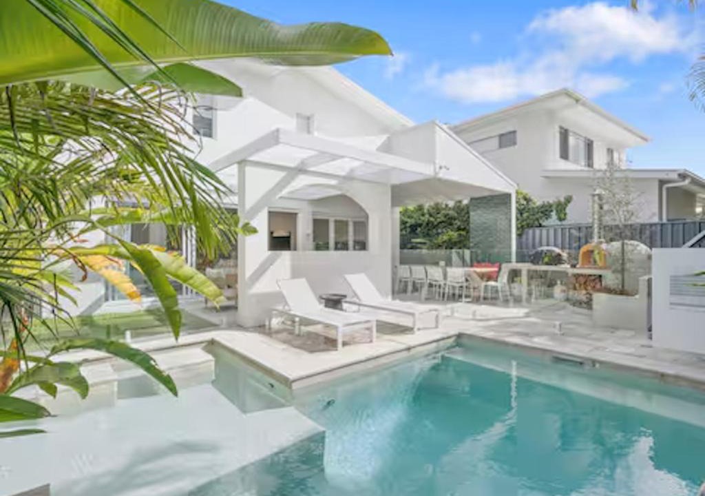 Miami House | Beachside Luxe Retreat Miami Heated Pool New 5BR