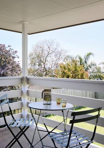 Portarlington House | Beachside Retro Retreat Portarlington