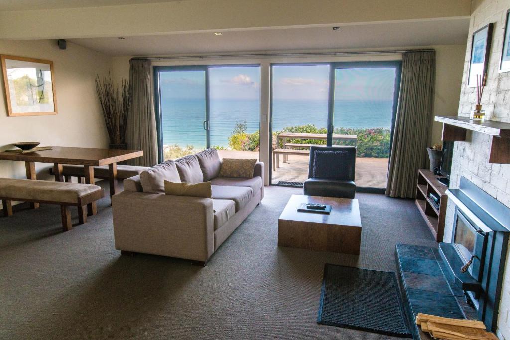 Skenes Creek Resort | Beacon Point Ocean View Villas