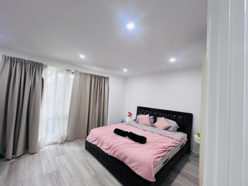 Berwick House | Beautiful Room 1 Available