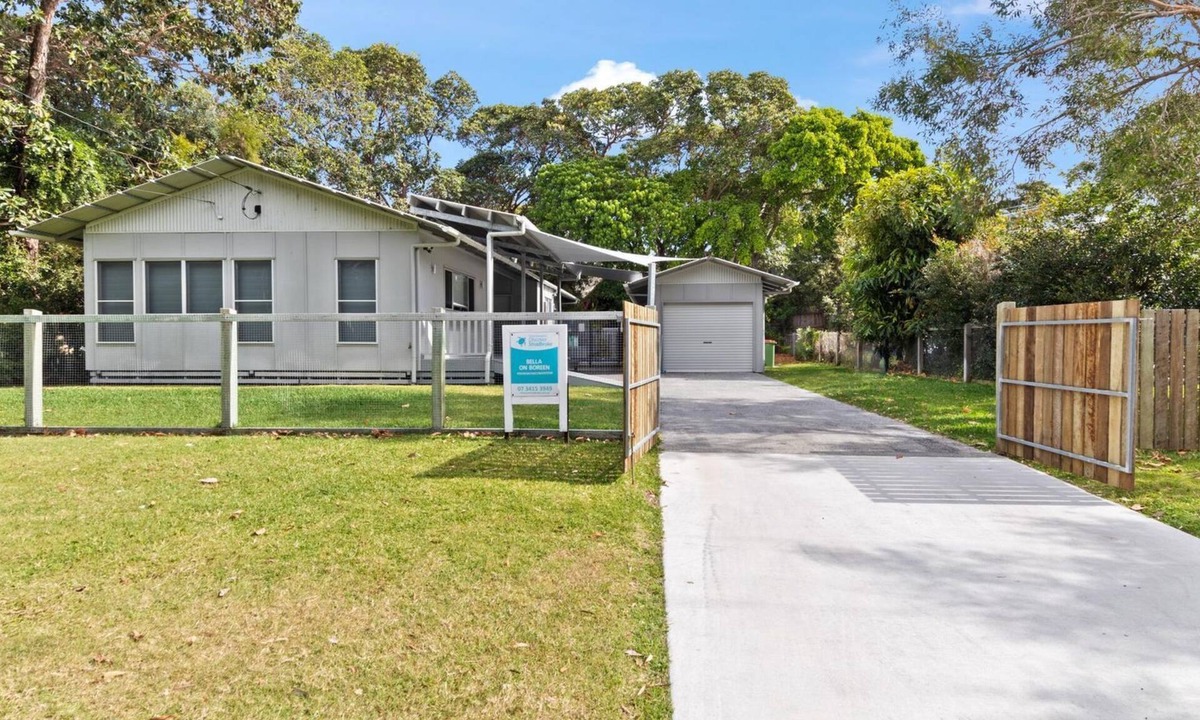 Point Lookout House | Bella on Boreen by Discover Stradbroke, 4 bed, 2 bath, contemporary beach house