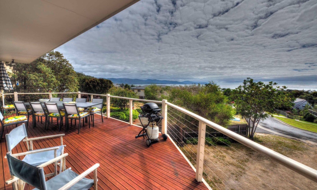 Bicheno House | Bella Vista - Bicheno Accommodation