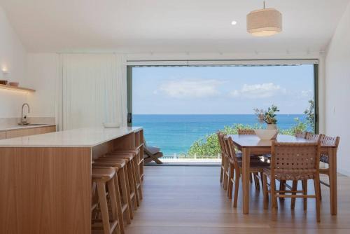 Norah Head House | Bella Vista - Oceanfront Haven with Endless Views