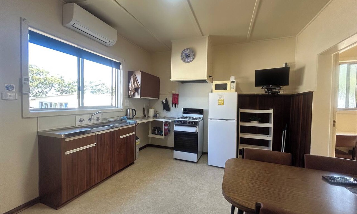 Bemm River Cabin | Bemm River Bungalows #4 – A spacious two bedroom self-contained bungalow