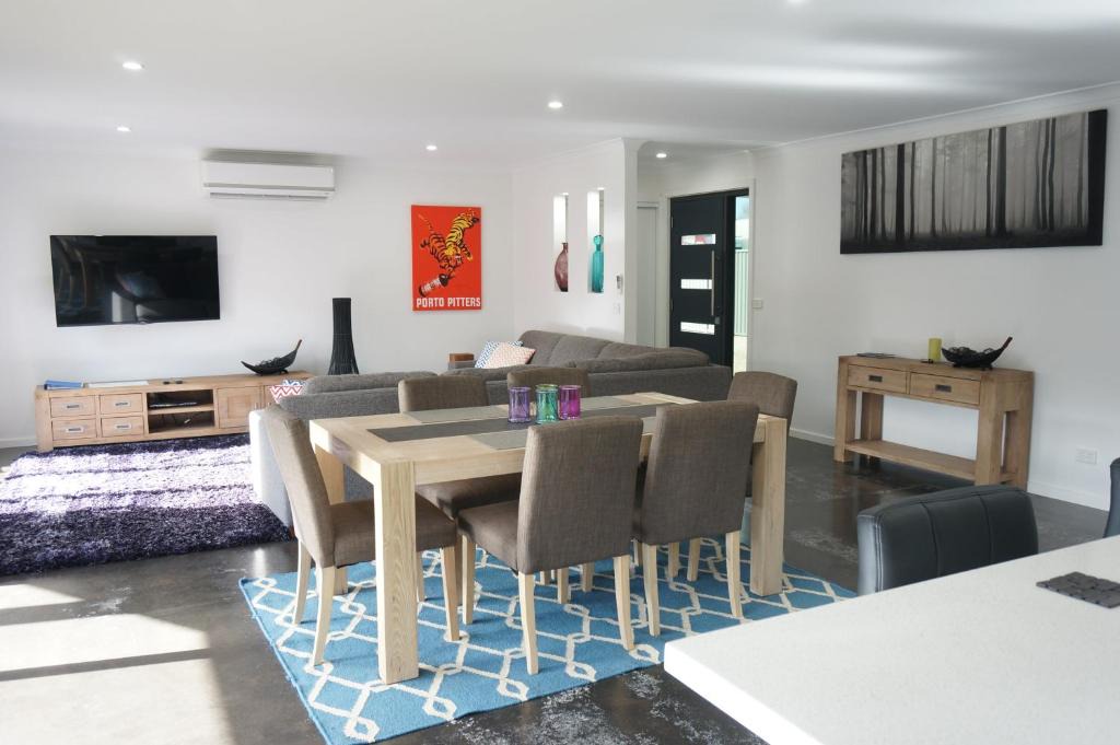 Mansfield Apartment | Ben's Place - modern & convenient