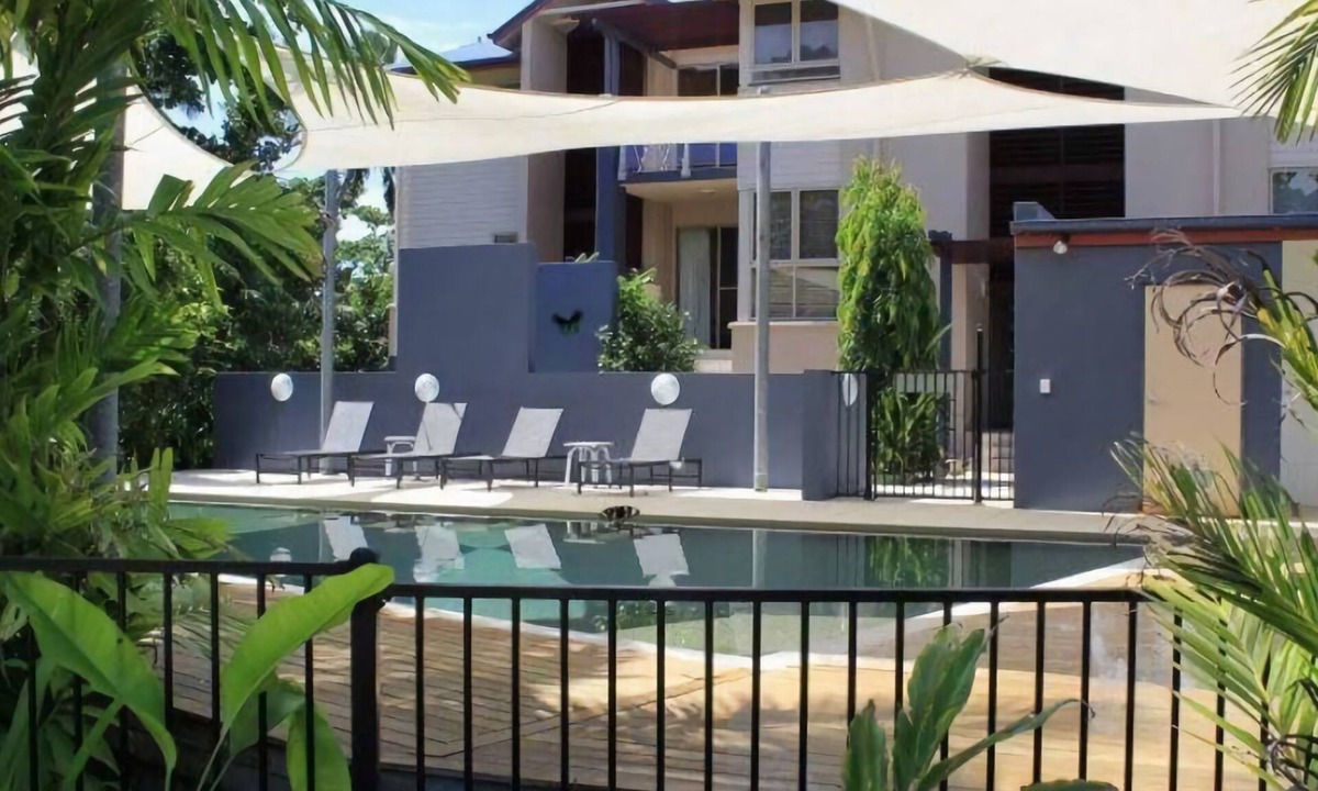 Mission Beach House | BHA 4 Beachfront Bliss