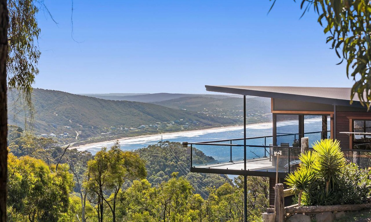 Big Hill House | Big Hill Rustic Retreat