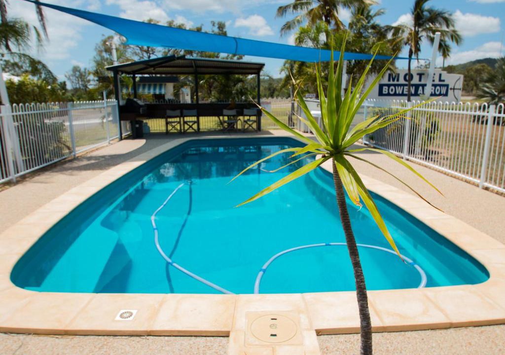 Bowen Hotel | Birch Motel Bowen Previously Known as Bowen Arrow Motel