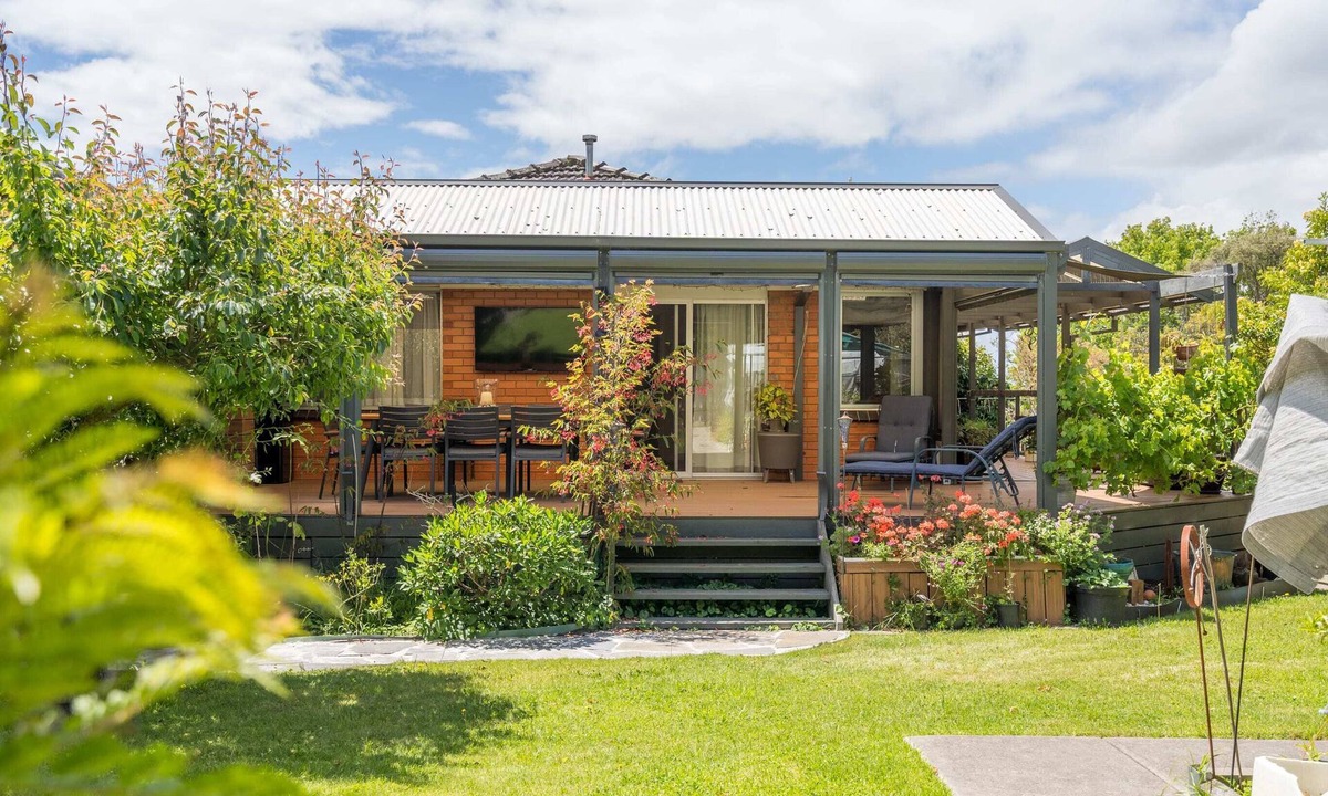Frankston South House | Birches On The Hill S