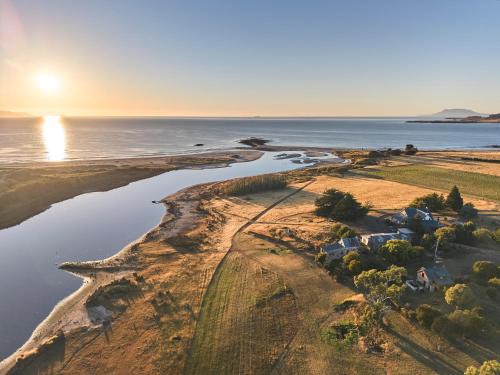 Little Swanport House | Blacksmith's Cottage at Lisdillon Estate