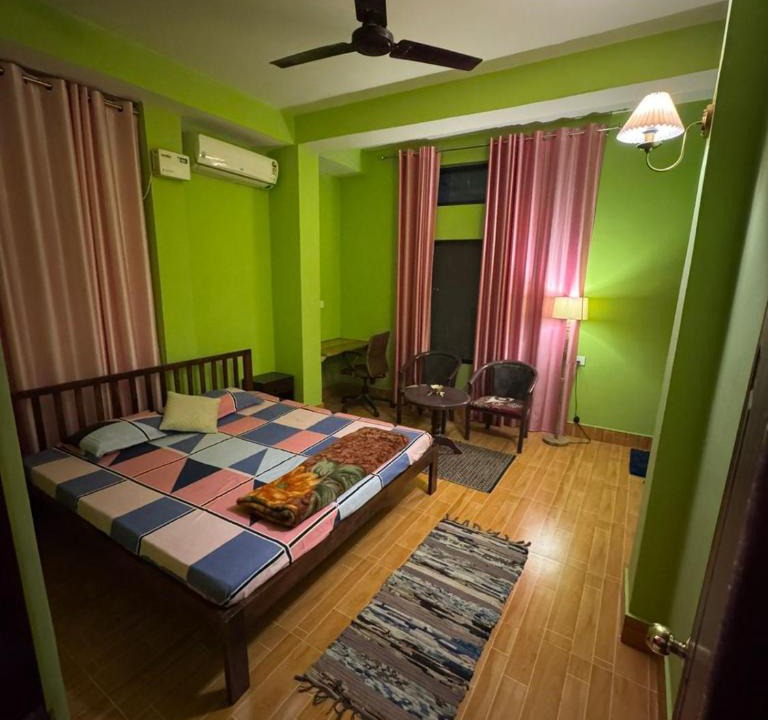 Sualkuchi House | Blissful Eyrie