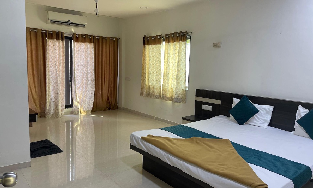 Dapoli House | Blue Diamond Dapoli