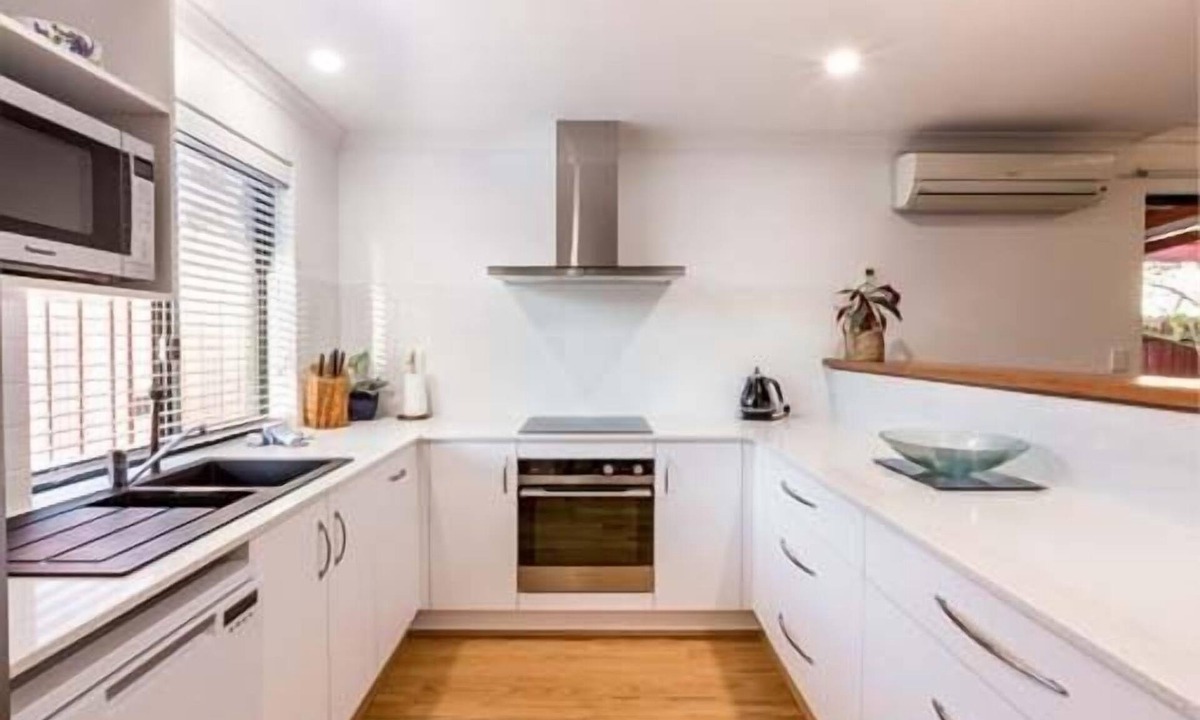 Dunsborough Villa | Blue Nanou, delightful 3 bedroom villa with private patio, beach a short stroll
