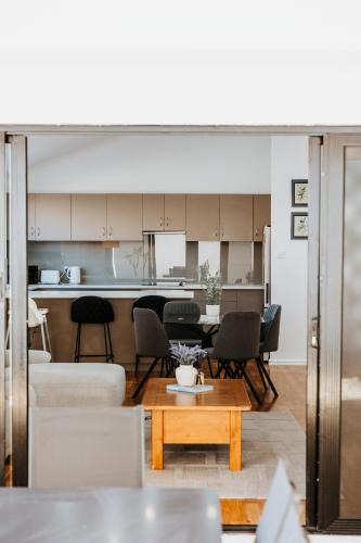 Bluff Point Apartment | Bluff Point Coastal Townhouse - 3 Bedrooms - Sleeps 6 - Double Garage