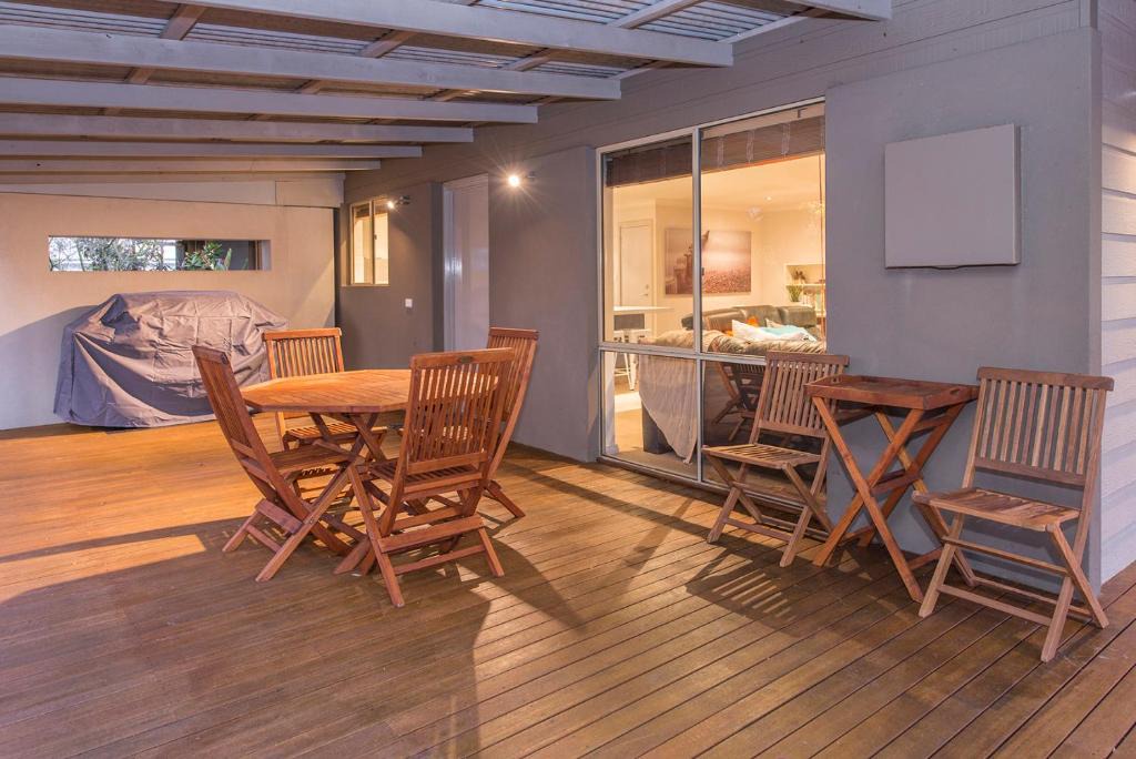 Quindalup House | Boardwalk