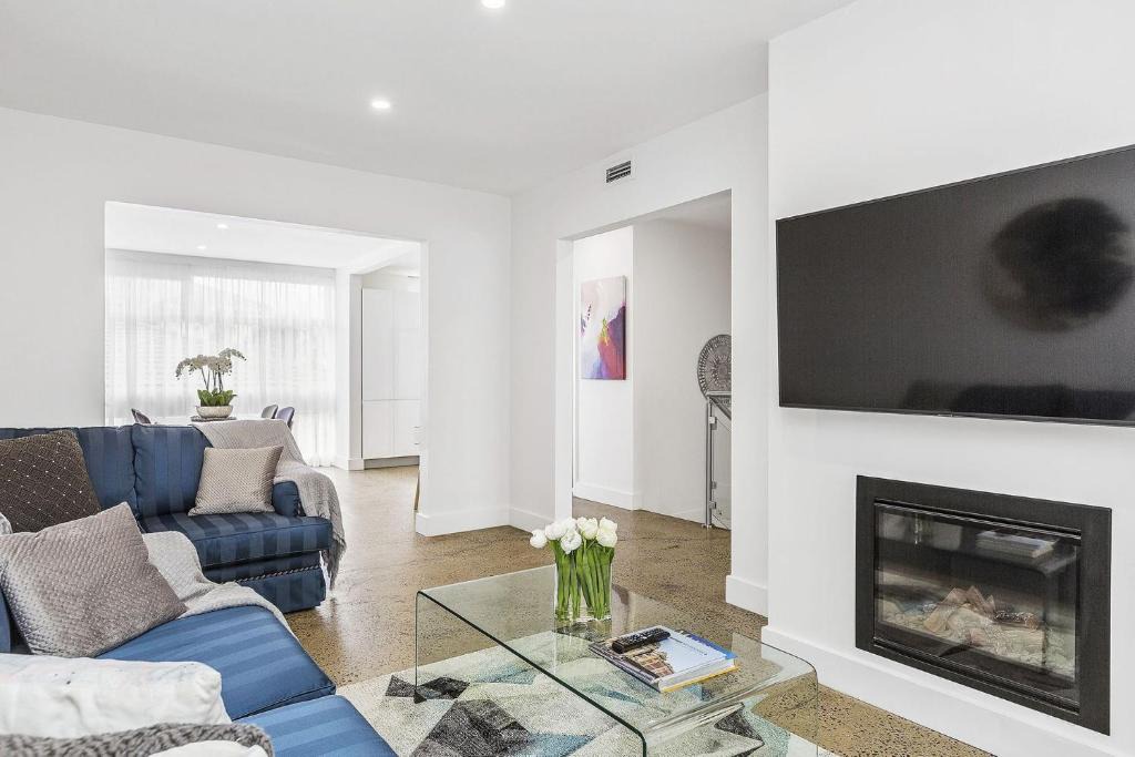Brighton House | Boutique Stays - Brighton By Sea