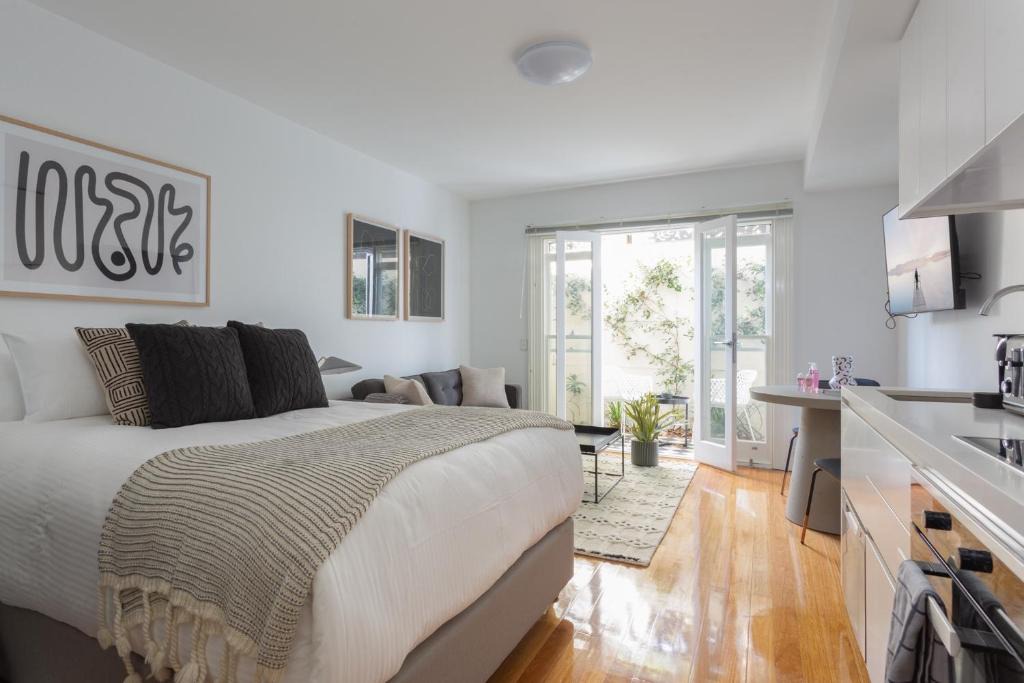 Lewisham Apartment | Boutique Studio Apartment in Heritage Home
