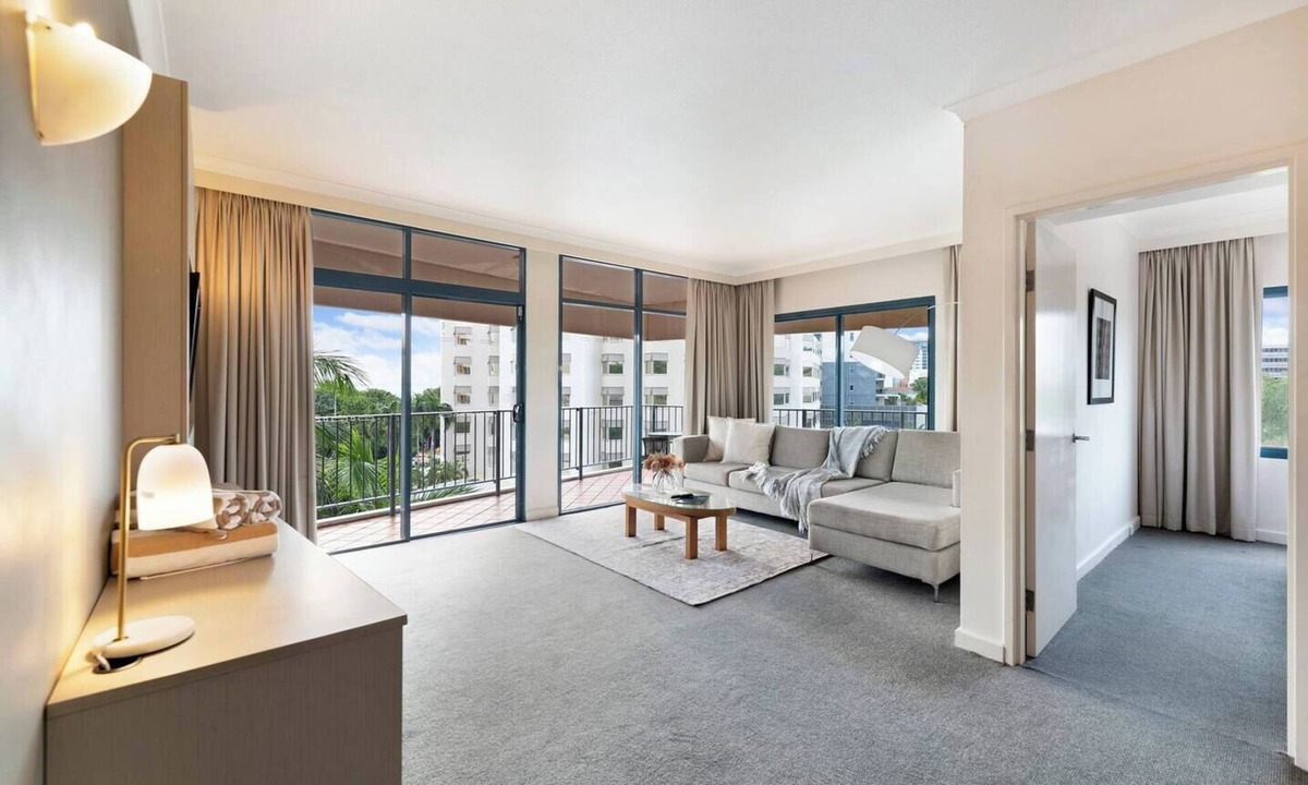 Darwin City Centre Apartment | Breezy Harbourfront Resort Escape w Tropical Pool