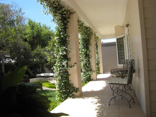 Merewether Bed & Breakfast | Brezza Bella Boutique Bed and Breakfast