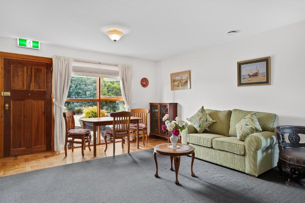 Howden Bed & Breakfast | Brightwater Bed and Breakfast