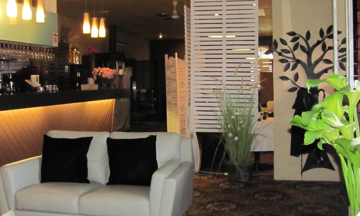Maryborough Hotel | Bristol Hill Motor Inn