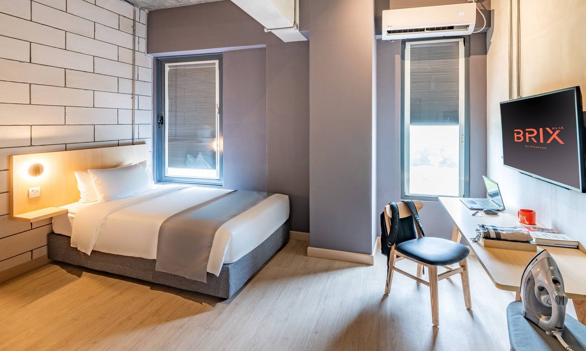 Sepang Hotel | BRIX KLIA By Pinetree