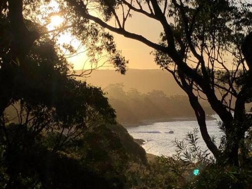 Bundeena House | Bundeena Beach Shack with view