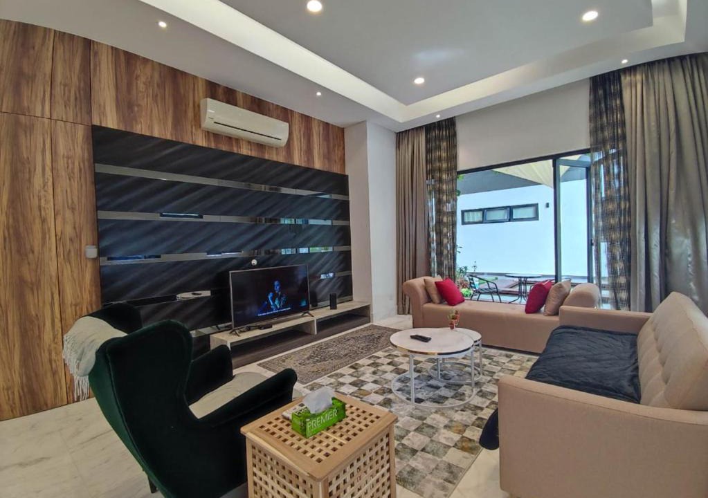 Seksyen 13 Villa | Bunga Raya Villa By Malvacae Homestays Shah Alam