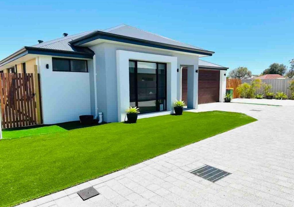 Geographe House | Busselton stylish 5 Bed, 3 Bathroom Home