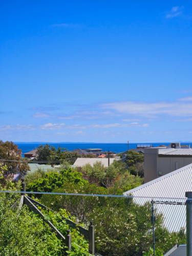 Mornington House | By The Seaside