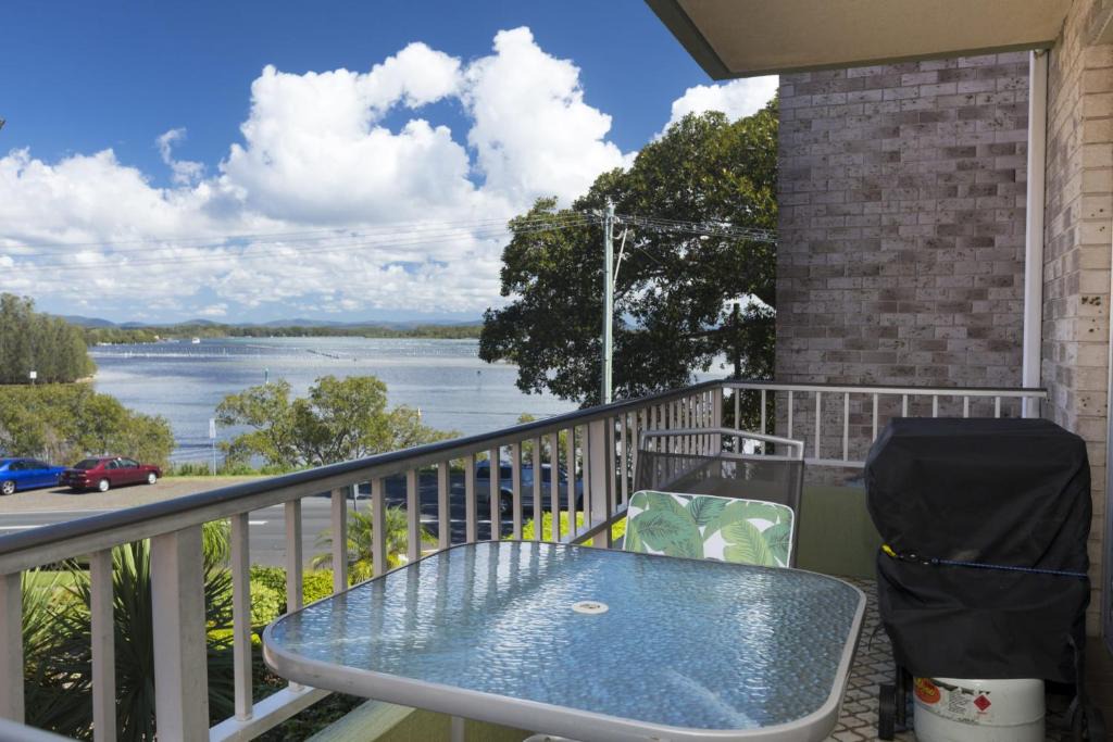 Forster Apartment | Camelot 6