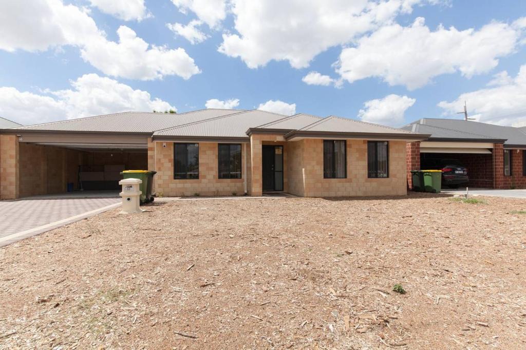 Cannington House | Cannington Home - House 6