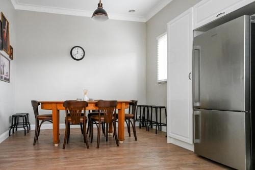 Armidale Bed & Breakfast | Carisbrook Cottage