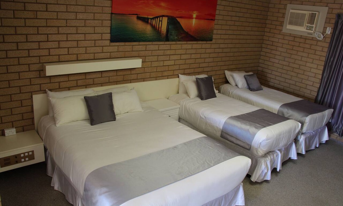 Brockman Hotel | Carnarvon Motel
